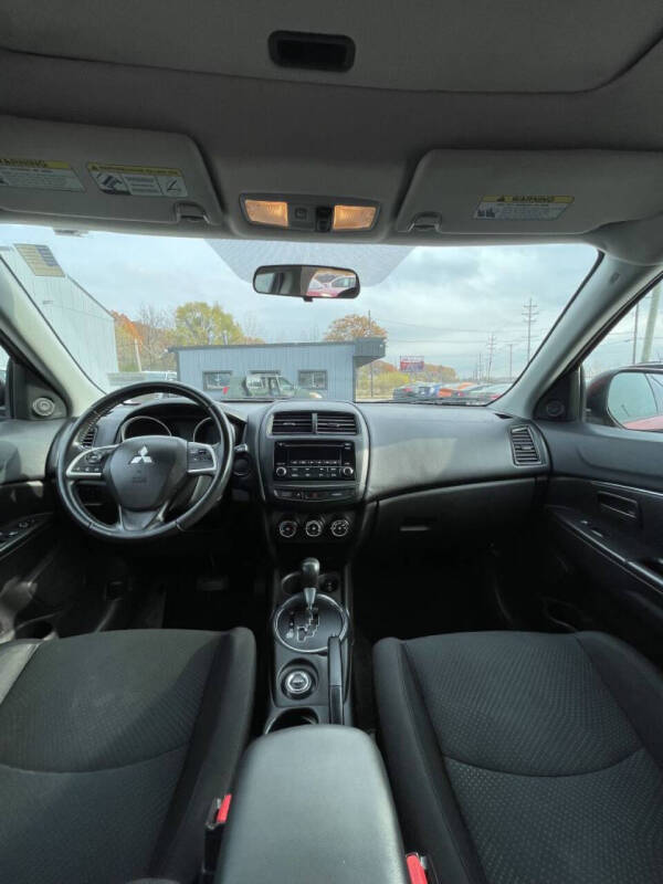 2015 Mitsubishi Outlander Sport 2.4 ES