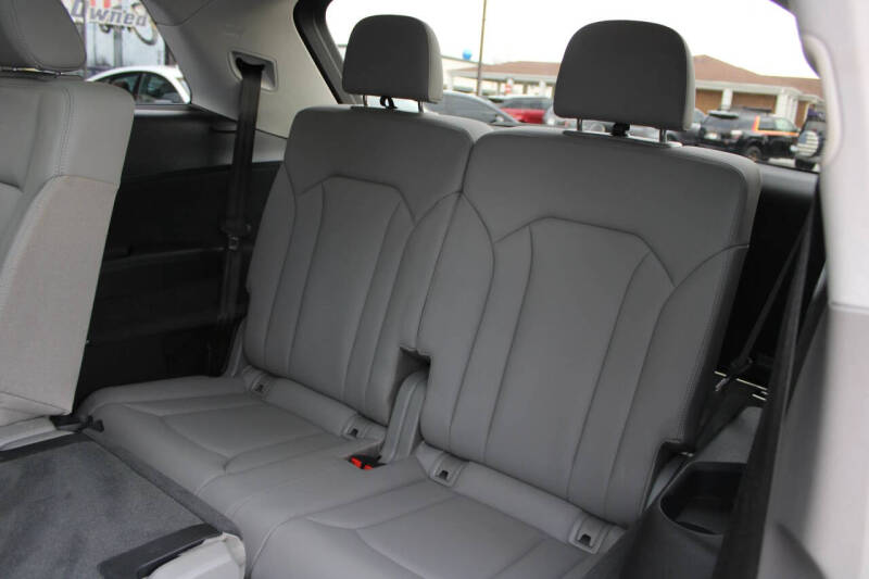 2021 Audi Q7 quattro Premium 55 TFSI