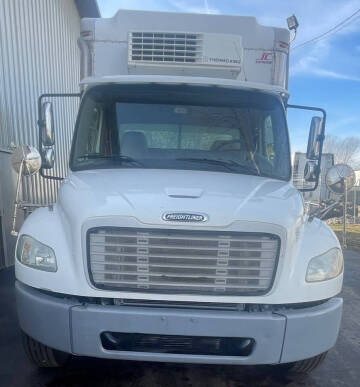 2013 Freightliner Business class M2