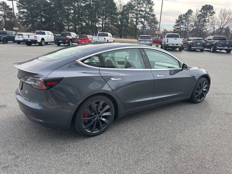 2020 Tesla Model 3 Performance