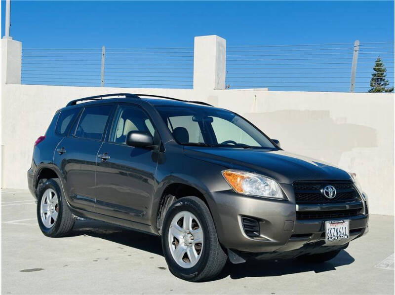 2010 Toyota RAV4 Base photo 3