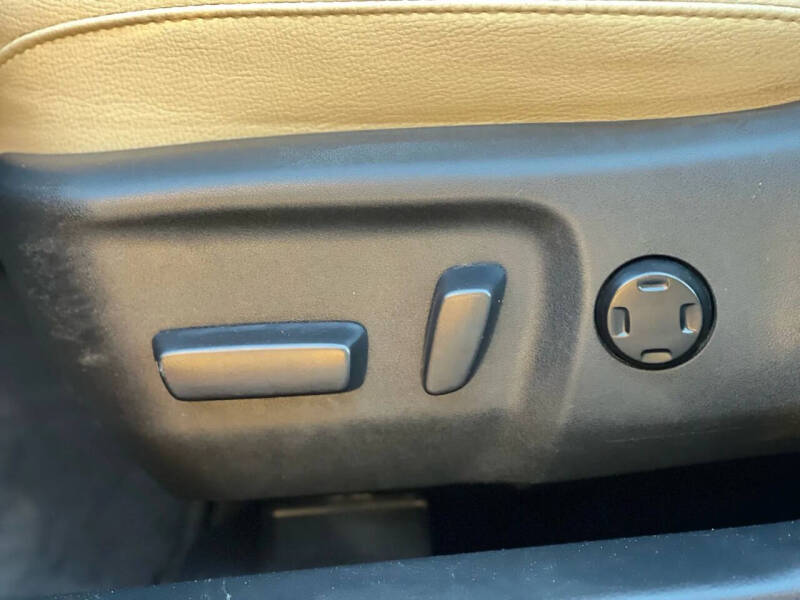 2014 Toyota Avalon Hybrid Limited