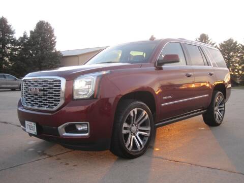 2018 GMC Yukon for sale at IVERSON'S CAR SALES in Canton SD