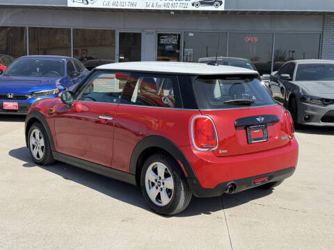 2017 MINI Hardtop 2 Door Cooper