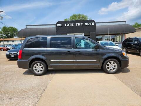 2012 Chrysler Town and Country for sale at First Choice Auto Sales in Moline IL