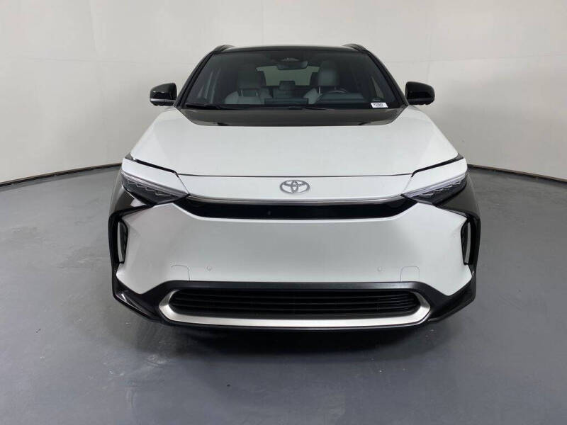 2024 Toyota bZ4X Limited