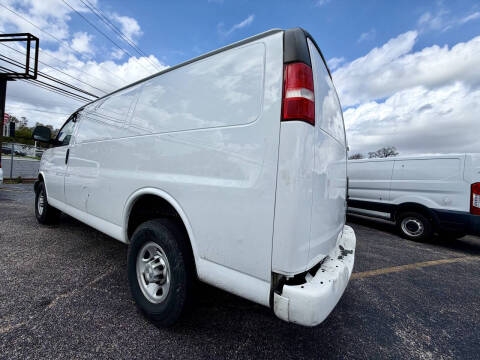 2020 Chevrolet Express 2500