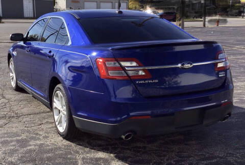 2015 Ford Taurus SEL