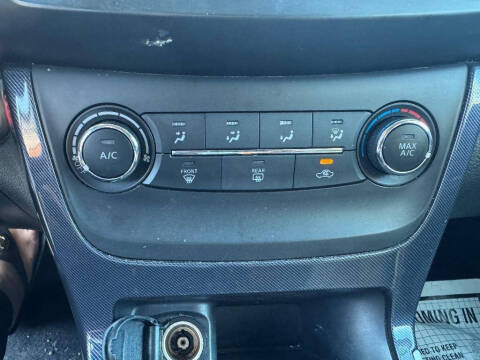 2017 Nissan Sentra SR