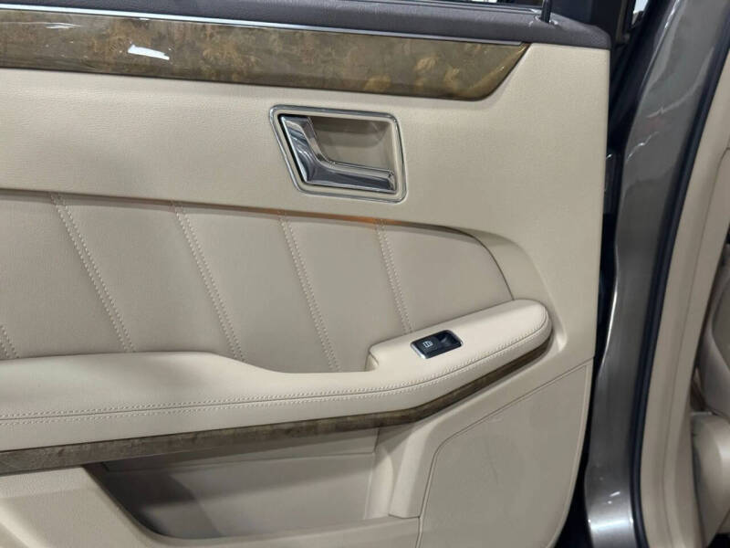 2011 Mercedes-Benz E-Class