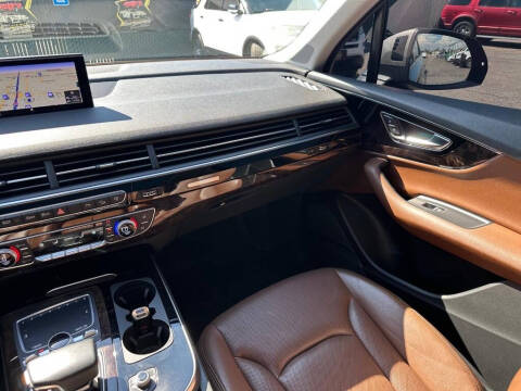 2017 Audi Q7 3.0T quattro Prestige