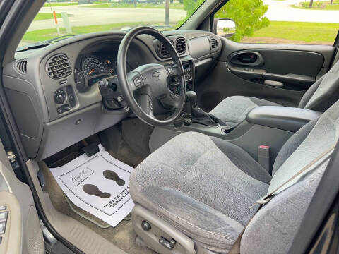 2004 Chevrolet TrailBlazer EXT LT