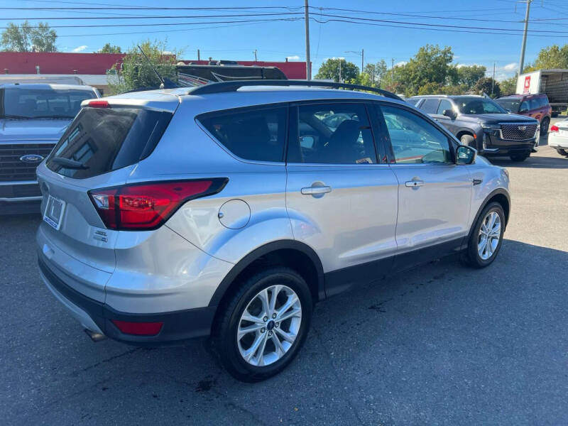 2019 Ford Escape SEL