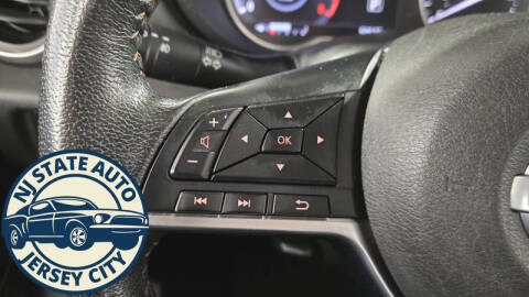 2020 Nissan Versa SR