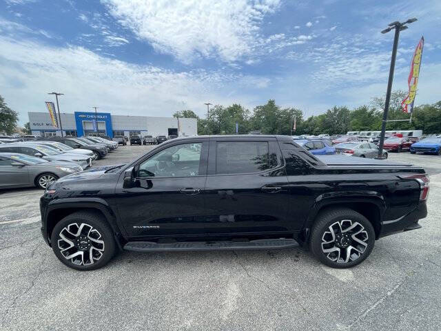 2025 Chevrolet Silverado EV RST