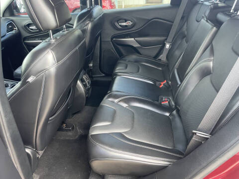 2021 Jeep Cherokee Latitude Lux