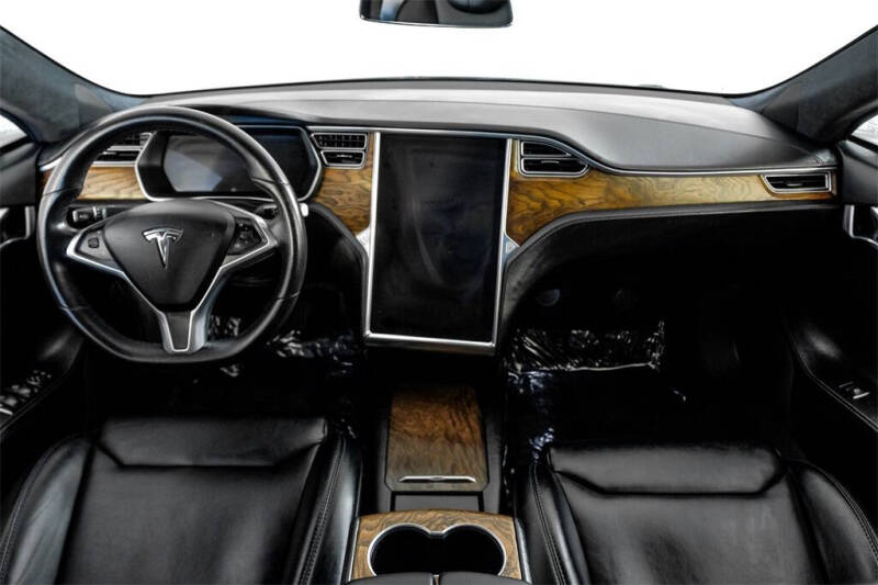 2017 Tesla Model S 75D