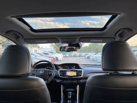 2017 Honda Accord Hybrid Touring