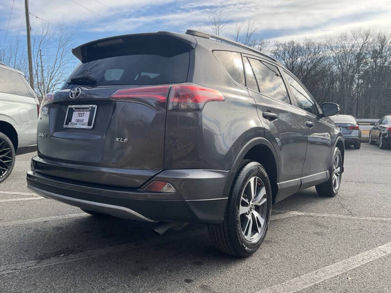 2017 Toyota RAV4 XLE