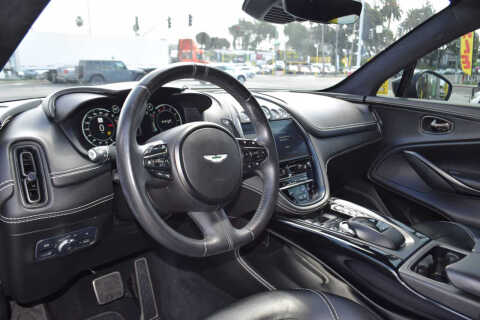 2021 Aston Martin DBX