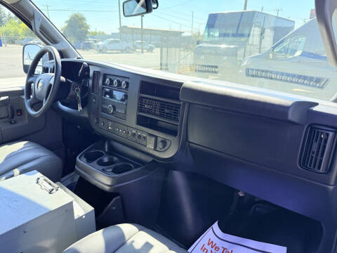 2018 Chevrolet Express 2500