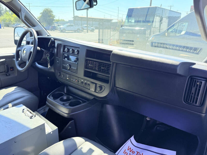 2018 Chevrolet Express 2500