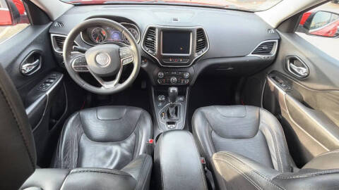 2021 Jeep Cherokee Latitude Lux