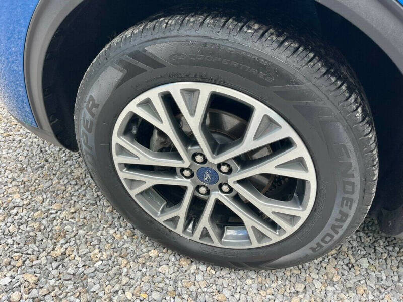 2020 Ford Escape SEL