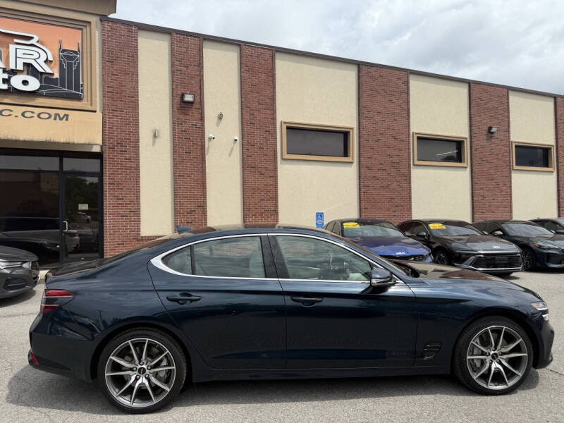 2024 Genesis G70 2.5T Standard