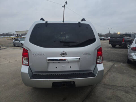 2012 Nissan Pathfinder Silver Edition