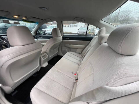 2013 Subaru Legacy 2.5i