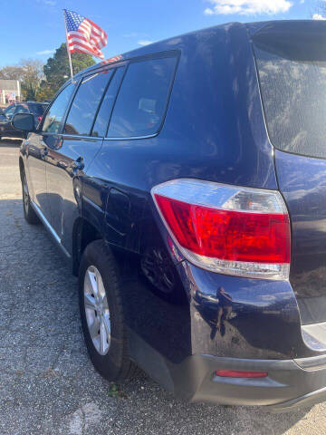 2013 Toyota Highlander Plus