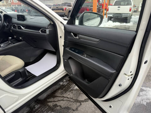 2017 Mazda CX-5 Touring