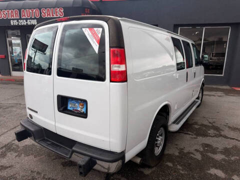 2022 Chevrolet Express 2500