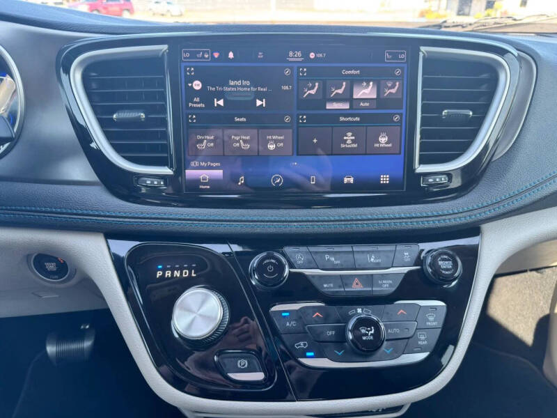 2021 Chrysler Pacifica Touring L