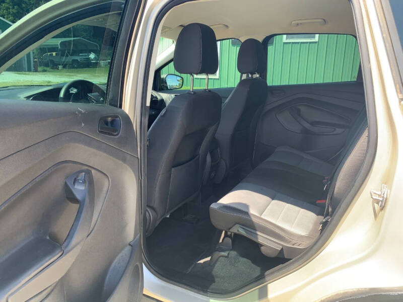 2017 Ford Escape S