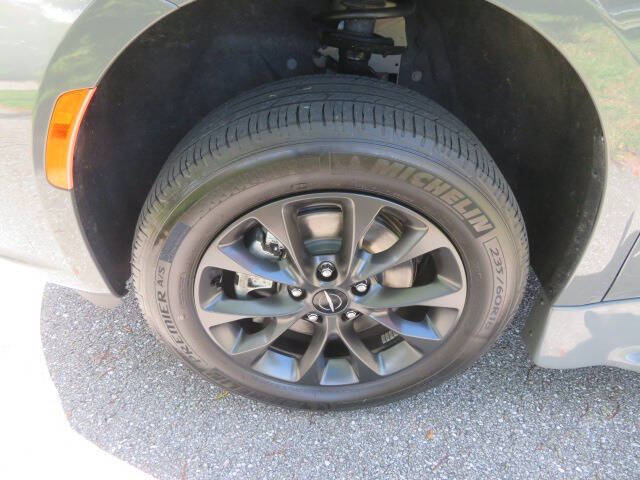 2021 Chrysler Pacifica Touring