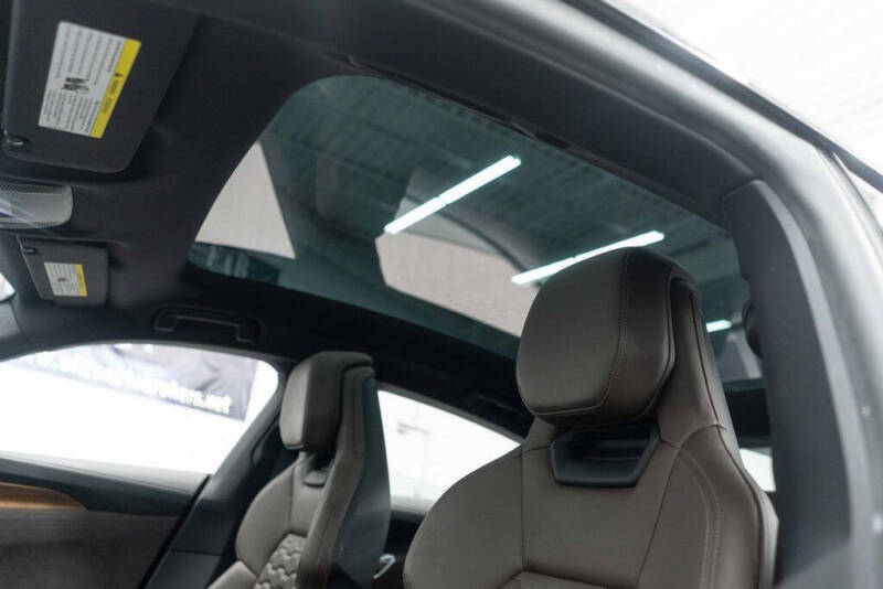 2023 Audi e-tron GT quattro Premium Plus