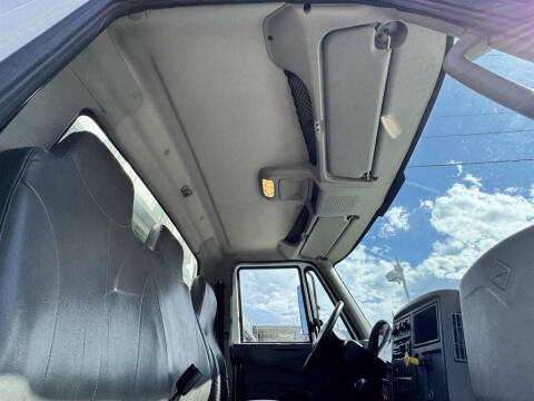 2016 International DuraStar 4300
