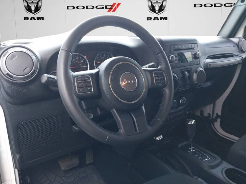 2017 Jeep Wrangler Willys Wheeler