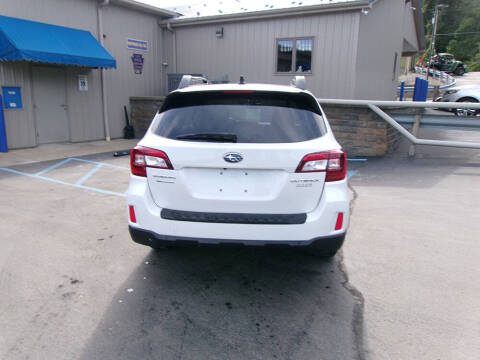 2016 Subaru Outback 2.5i Premium