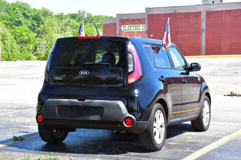 2015 Kia Soul +