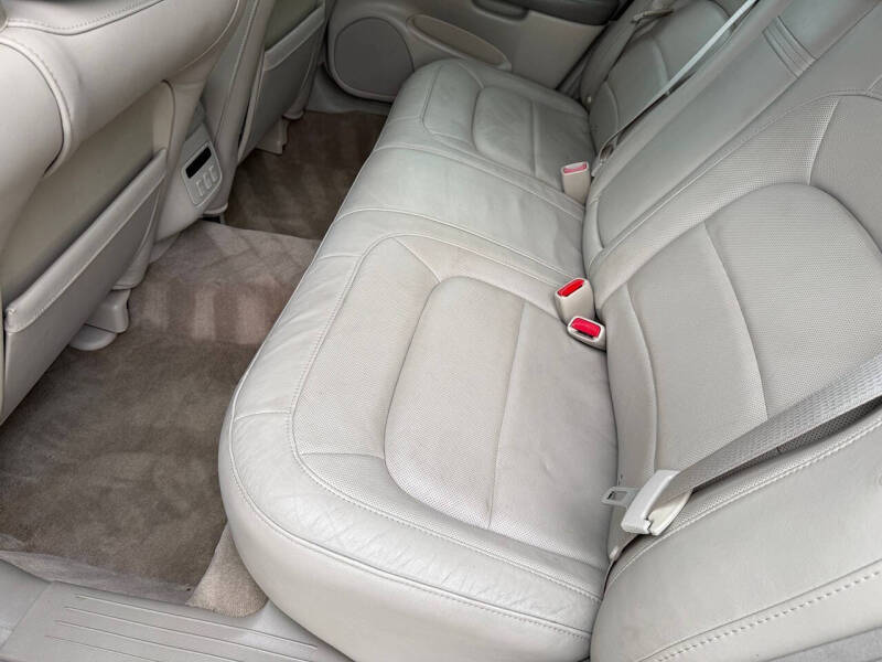 2005 Cadillac DeVille DTS
