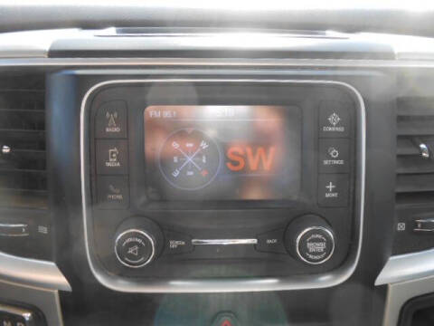 2015 RAM 1500 SLT