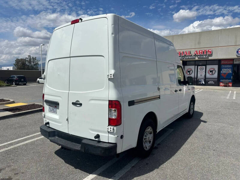 2016 Nissan NV