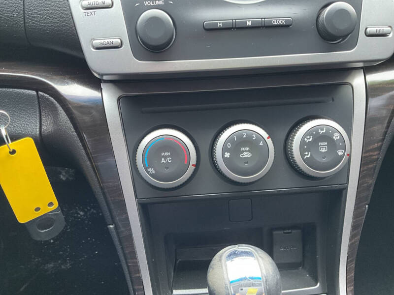 2013 Mazda MAZDA6 i Touring