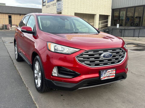 2022 Ford Edge Titanium