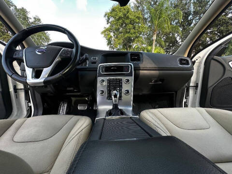 2017 Volvo S60 T5 Dynamic