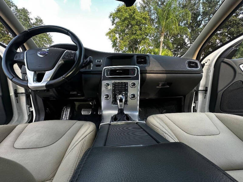 2017 Volvo S60 T5 Dynamic