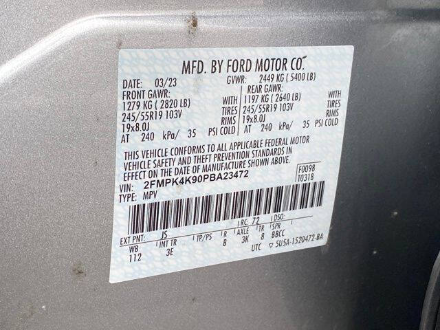 2023 Ford Edge Titanium